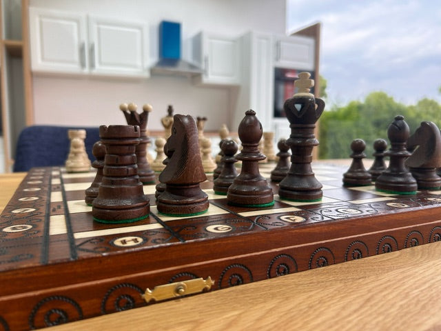 Schach Edles Schachspiel Schachbrett 52 x 52 cm Handarbeit Holz