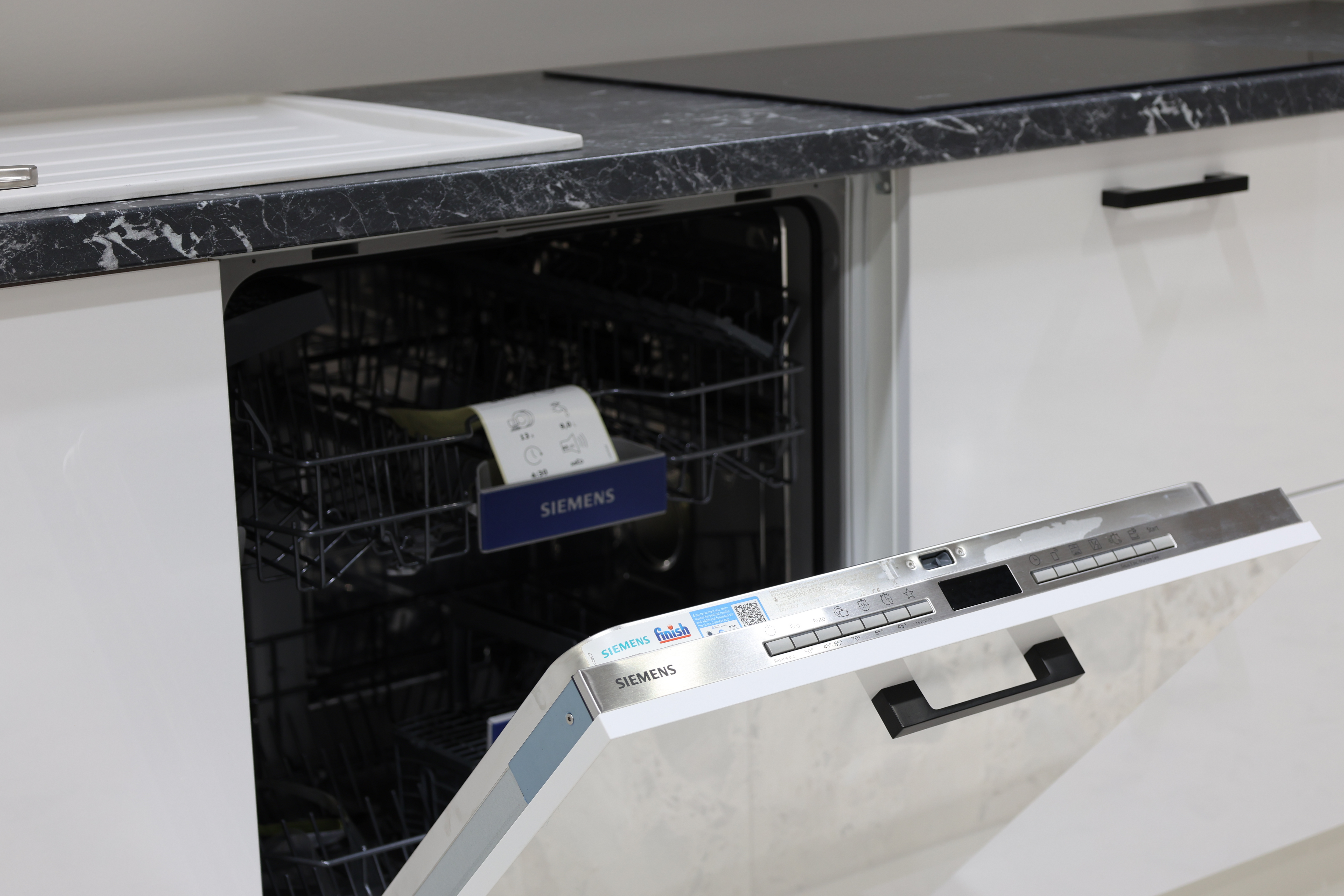 Küchenzeile Küche Küchenblock Breite 360cm Hoch 233cm Hochglanz weiß Ohne Elektrogeräte